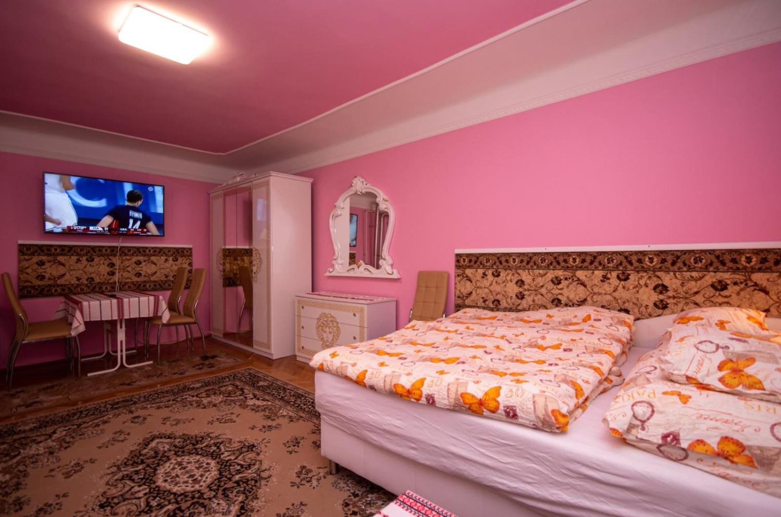 Amalia Apartman Gyula Εξωτερικό φωτογραφία